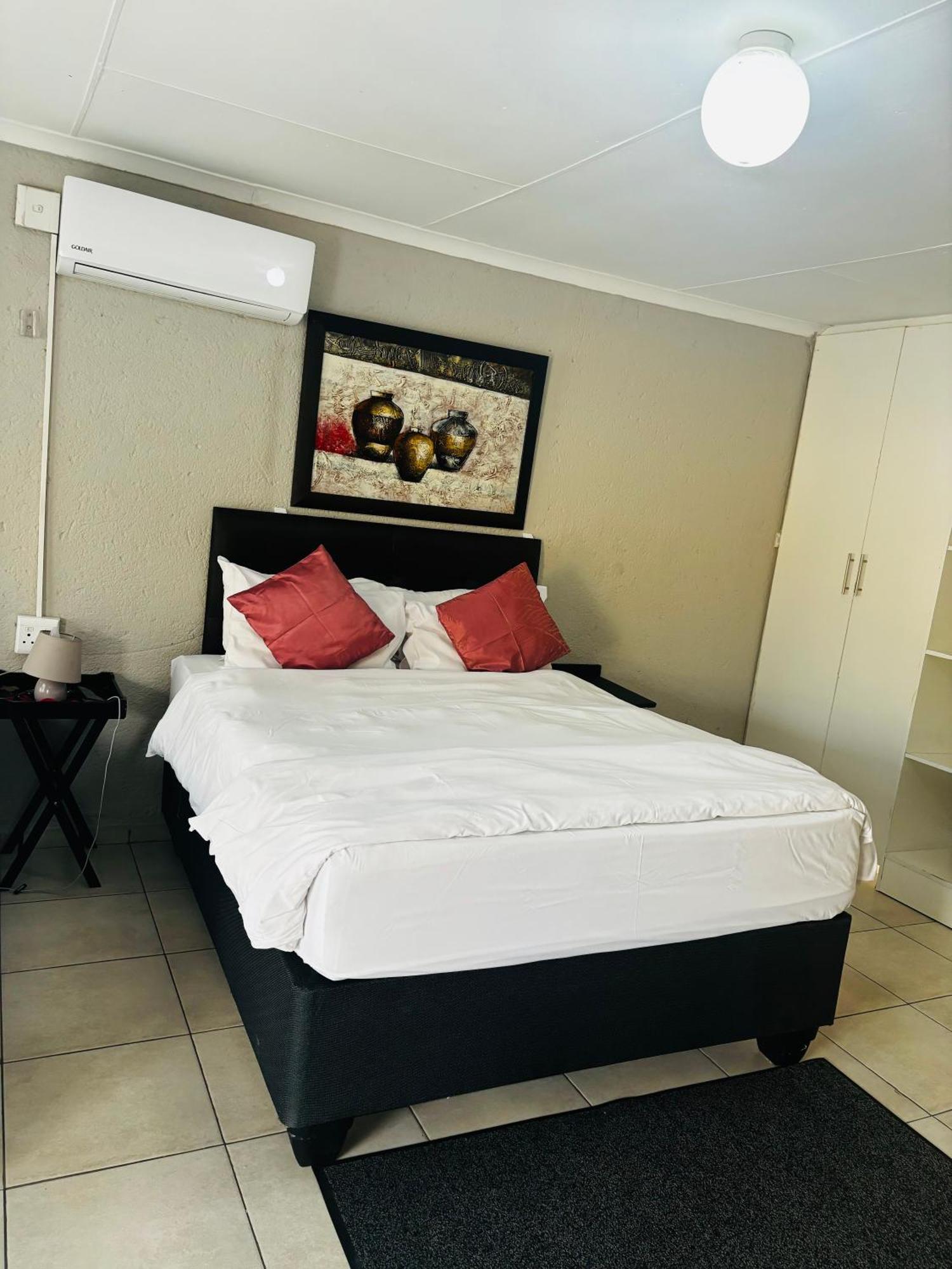 Btv Guesthouse Хейзивью Экстерьер фото